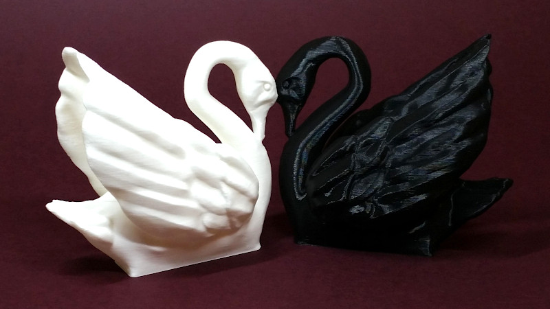 White and Black Swans 3D Prints