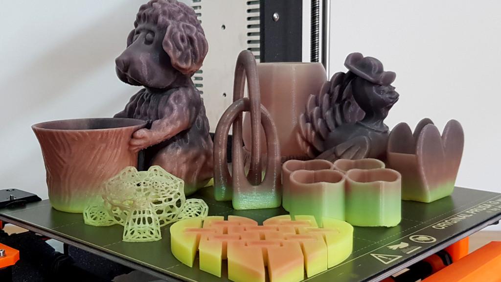 3D Prints in Color Changing Filament