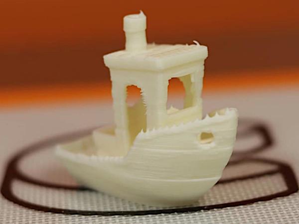 3DBenchy 3D Printed in White Chocolate