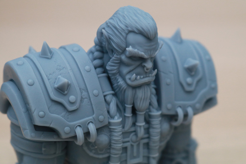 Thrall Close Look Details