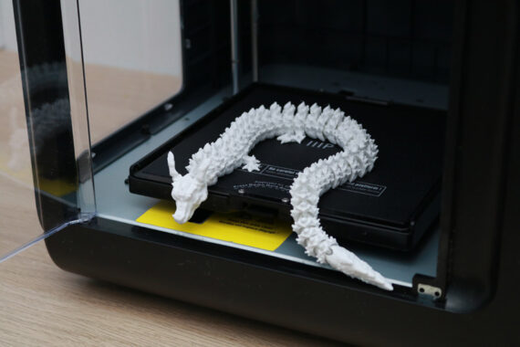 Monoprice Voxel Review - Fully Enclosed 3D Printer under $400