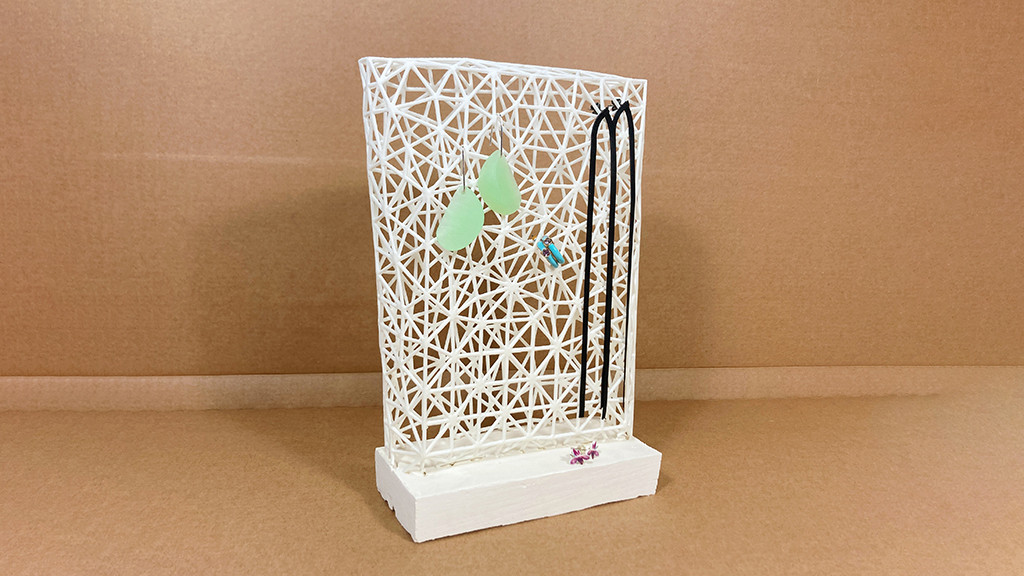 Upcycled Jewelry Holder from 3D Printing Supports