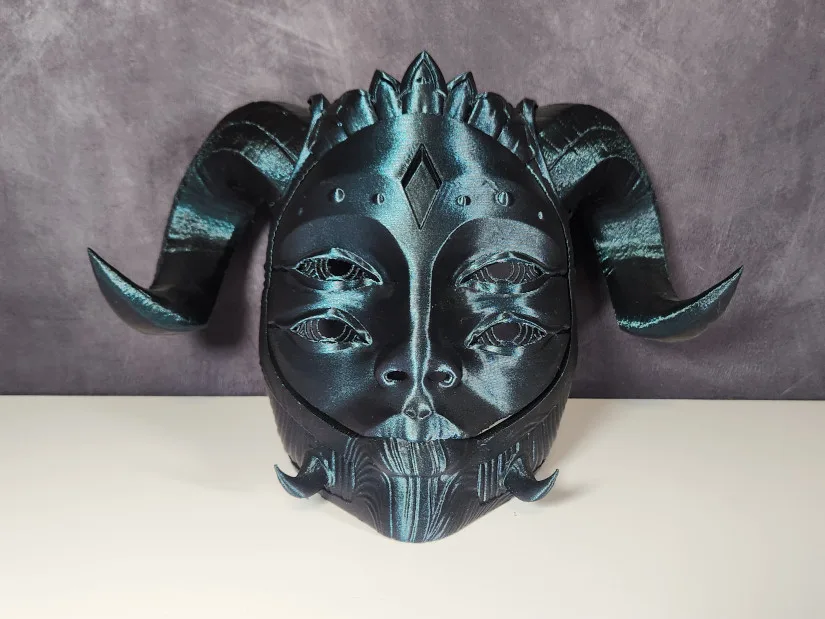 3D Printed Helliquinn Mask