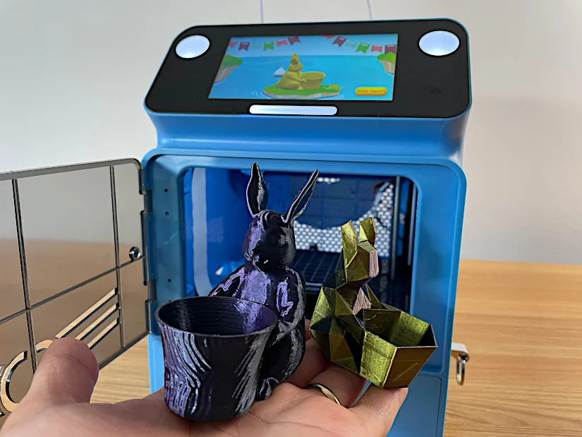 Bunnies-Printed-on-Kidoodle-MiniBox-A1-jpg Kidoodle MiniBox A1 Review: Kids 3D Printer with Safety Features