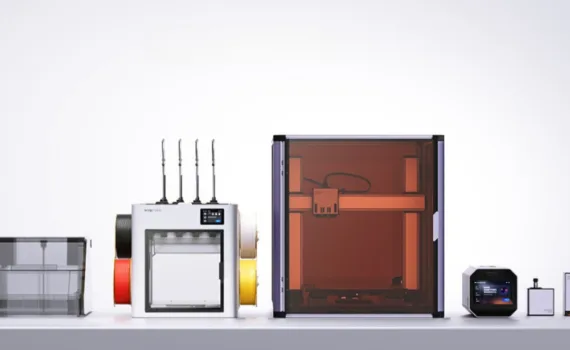 Snapmaker U1 and Artisan, toolheads, controllers, and accessories displayed in products lineup.