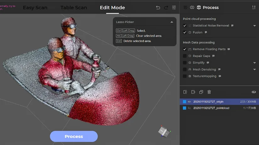 JMStudio preview showing scanned RC boat drivers figurines after applying 3D scanning spray to reduce surface shine