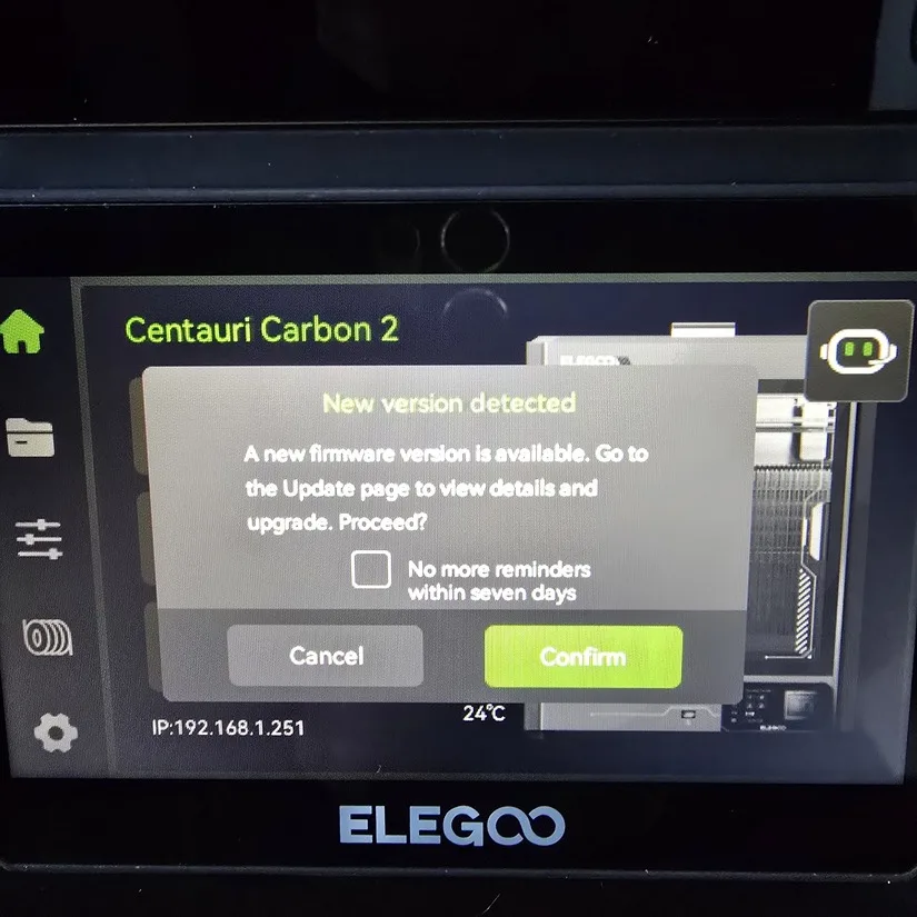 Firmware update notification on touchscreen
