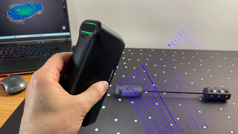 EINSTAR Rockit scanning a detached Bludgeon weapon using blue laser mode on a marker sheet