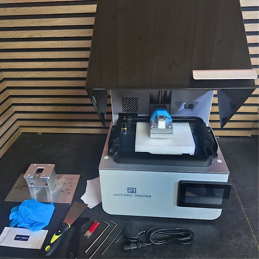 Photon P1 box contents laid out