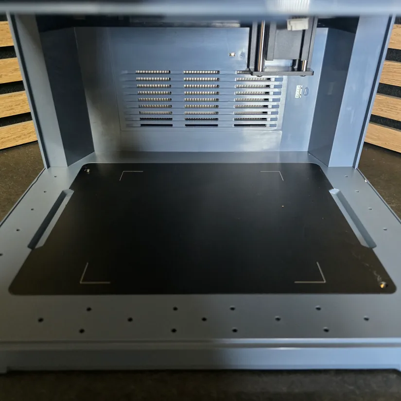 Sculpfun iCube Ultra laser bed