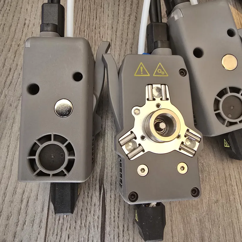 Flashforge Creator 5 detachable toolheads Flashforge Creator 5 detachable hotend-only toolheads close-up