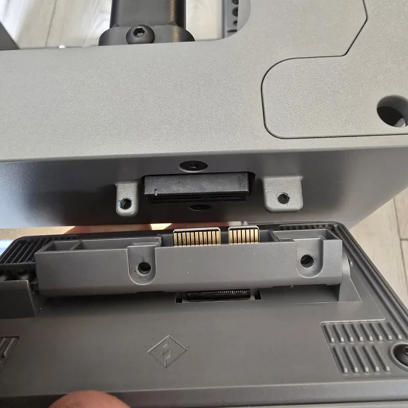 Flashforge Creator 5 touchscreen attachment Flashforge Creator 5 touchscreen attachment point during setup