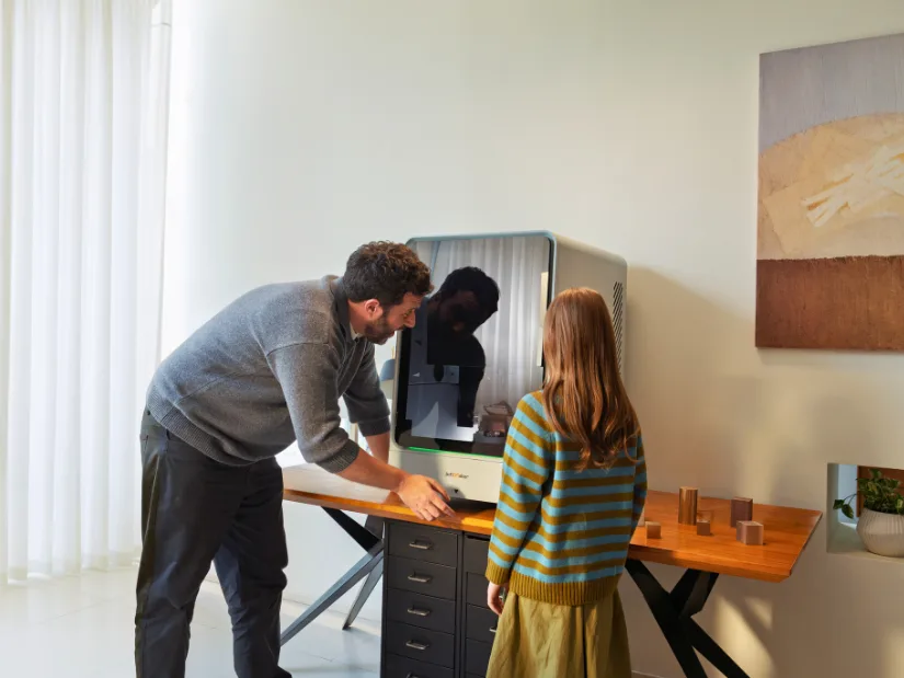 InfiMaker K1 shown in an educational workshop setting