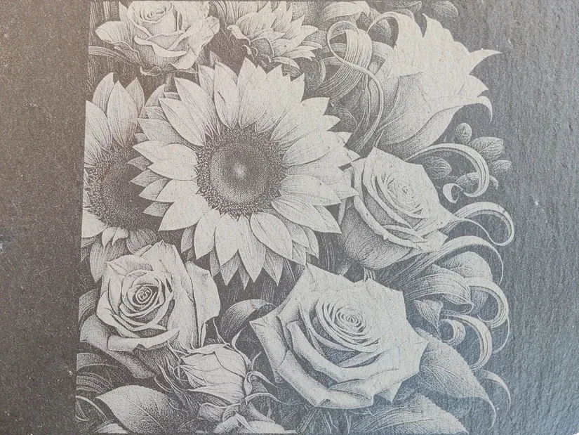 Photo engraving on untreated slate with the Carverall X1Pro