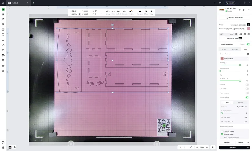 xTool Studio material recognition and camera-assisted design alignment